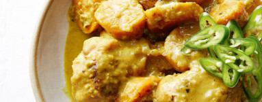 LCHF Huhn mit Curry und Blumenkohlpüree